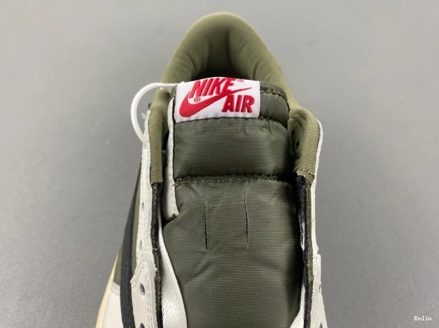 Bmlin Shoes LOW 1 JORDAN SCOTT TRAVIS X OG AIR DM7866-200 OLIVE MEDIUM 0730